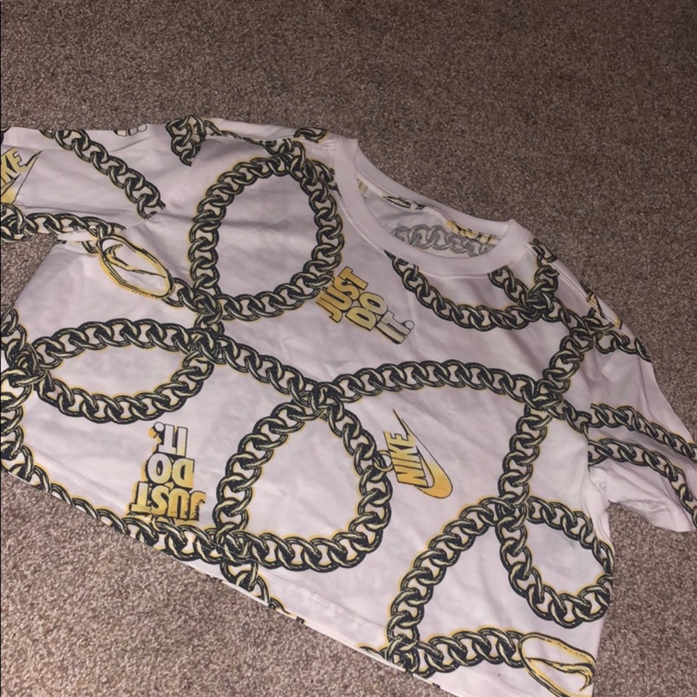 BNWT Nike Crop Shirt